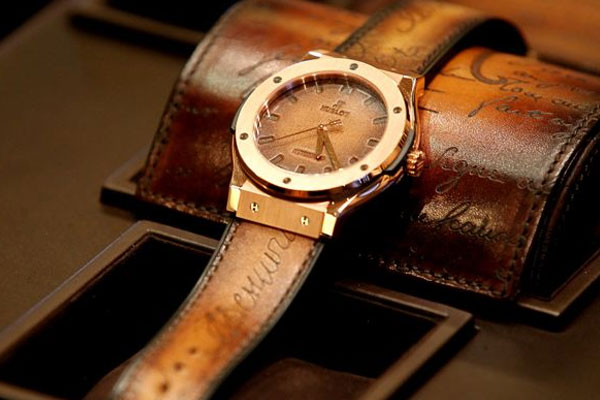 手表回收店哪里有 线上交易报价一定高吗？
