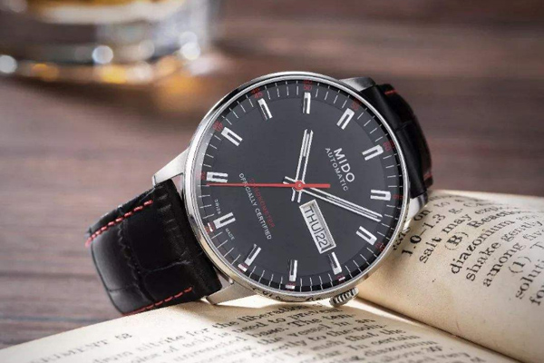 多少价位的手表能回收 三千元以下的美度二手表遭拒
