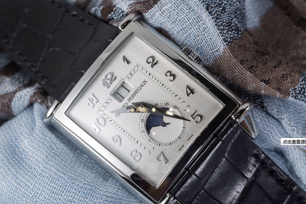 黑底方盘芝柏1945回收旧手表哪里有 手表典当价绝对行 