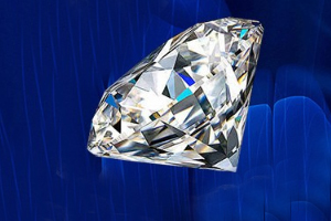 两克拉钻石回收值多少 奢侈品钻戒回收价格还得这样算