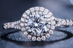 没有鉴定证书的钻石戒指回收多少钱