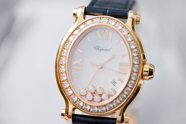 手表专营店有回收钻石手表的吗