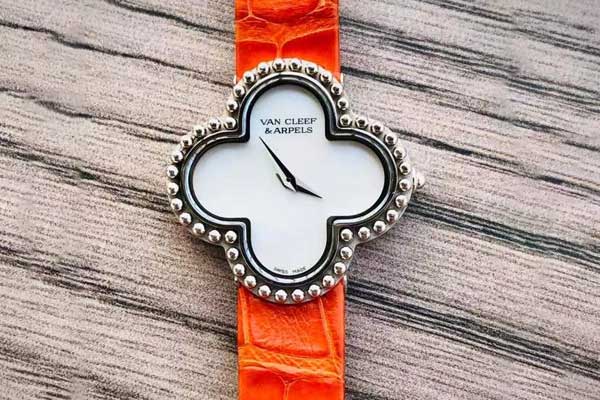 回收梵克雅宝手表不如其他品牌值钱？