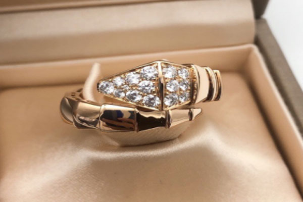 售价5000的钻石戒指回收价格能有一半吗