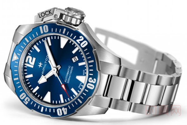 汉米尔顿卡其海军蓝蛙手表表盘展示