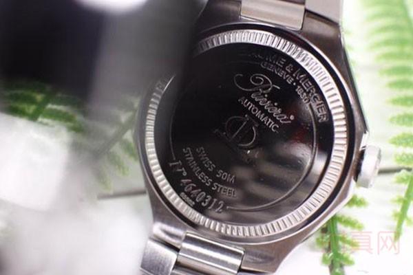奢侈品名士表利维拉系列M0A08593手表背面