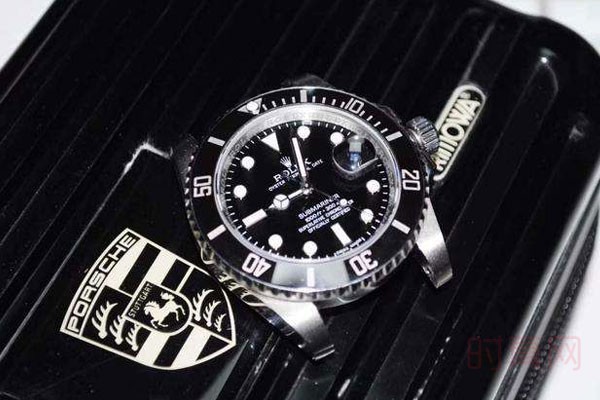 劳力士潜航者系列有历黑水鬼手表表盘展示