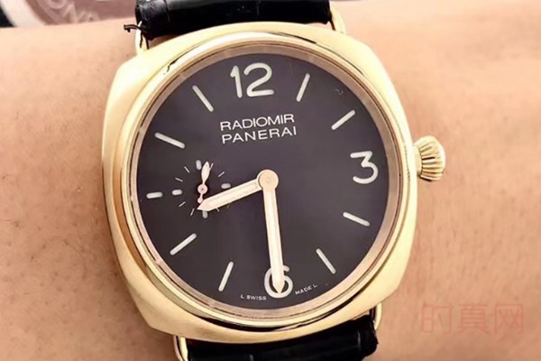 沛纳海RADIOMIR系列二手手表外观展示