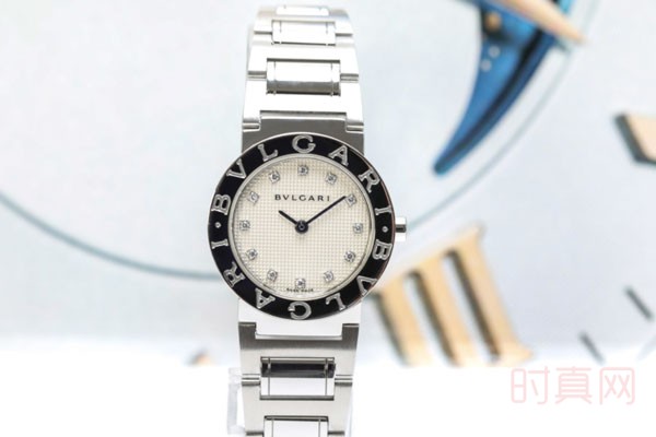 宝格丽白色表盘精钢材质镶钻石手表