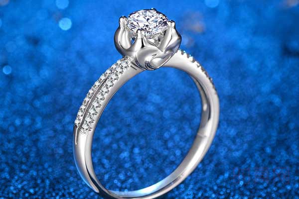 结婚时候买的钻石会有人回收吗
