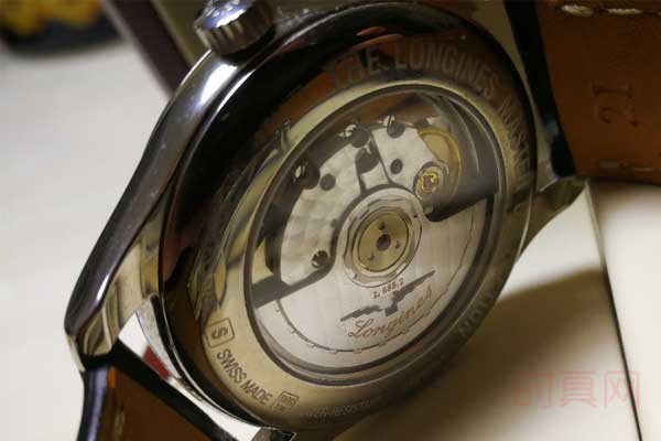 崭新的二手浪琴手表回收能卖多少钱