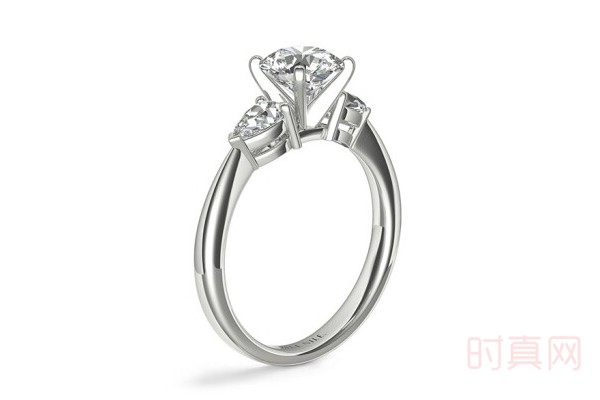 金店回收白金钻石戒指的价格衡量标准是什么