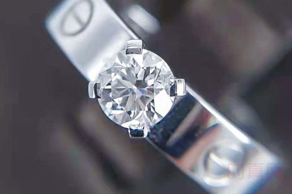 卡地亚750钻石戒指回收价格为何有区别