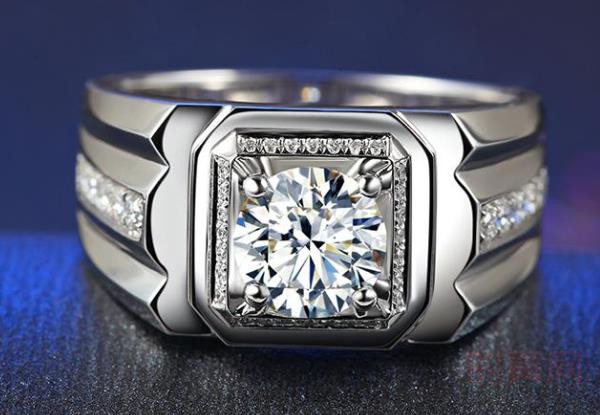 一枚钻石戒指多少钱 价格受品牌影响吗